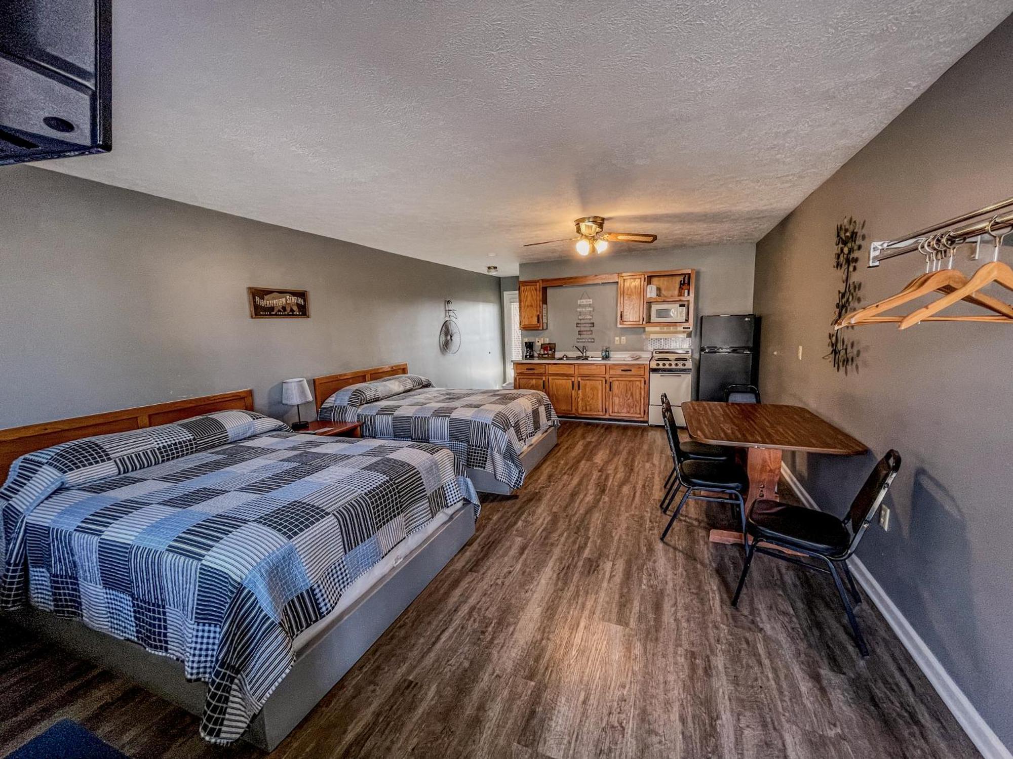 Timber Pointe Resort Jamestown Extérieur photo