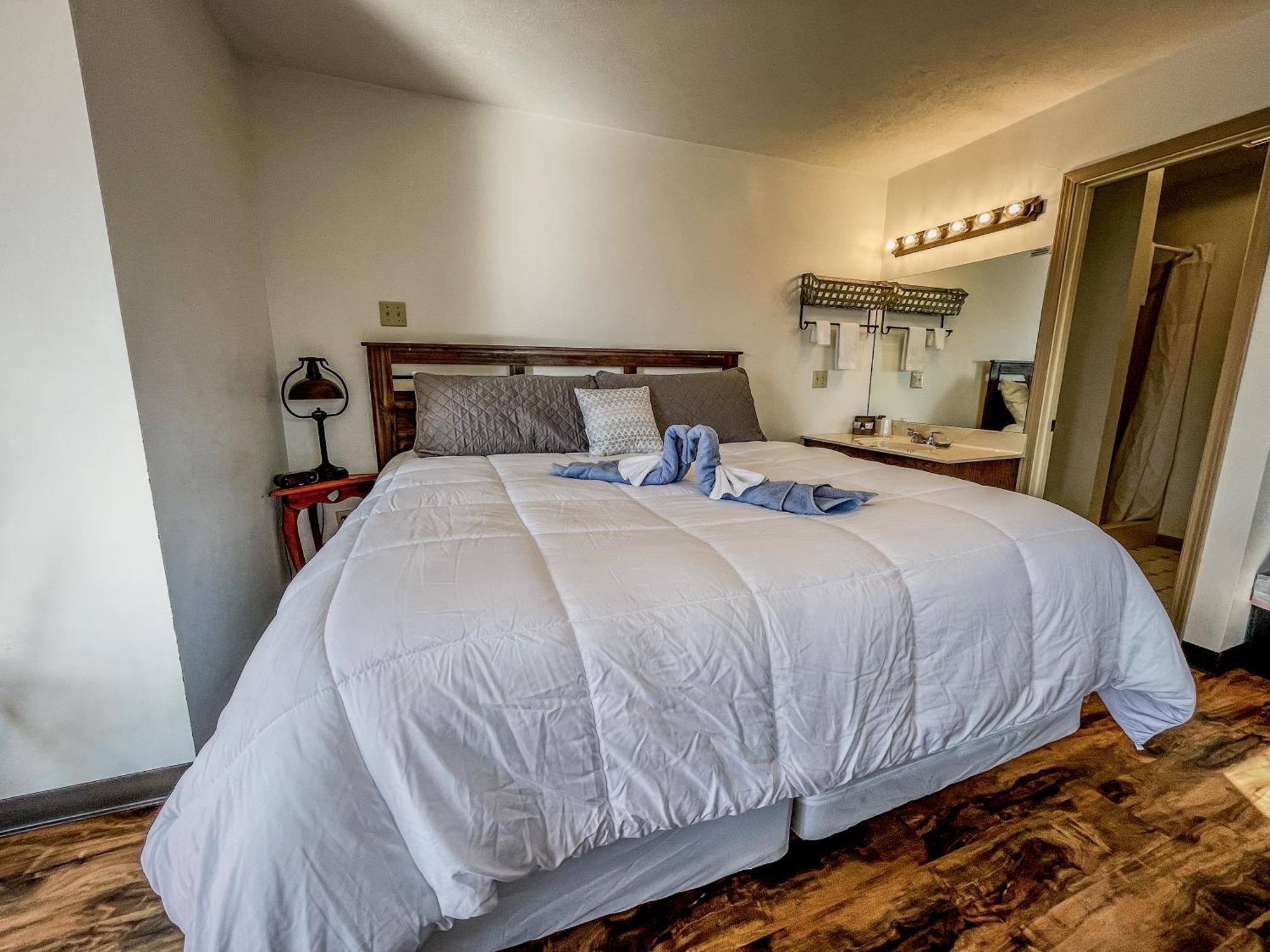Timber Pointe Resort Jamestown Extérieur photo