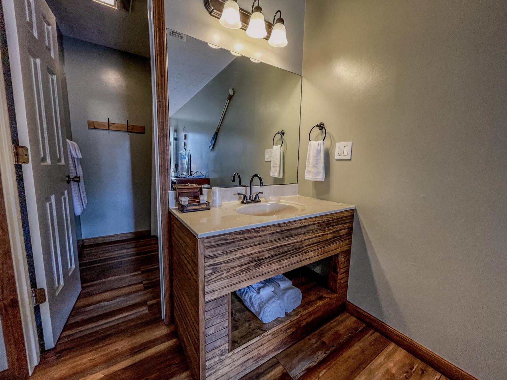 Timber Pointe Resort Jamestown Extérieur photo